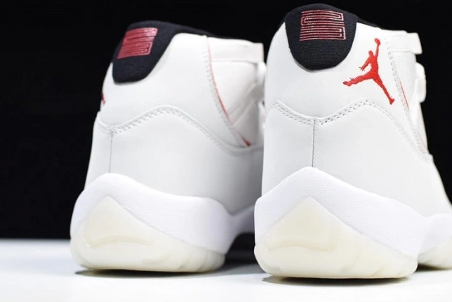 Tint Jordan Platinum 11 Air Retro 378037-016 0629